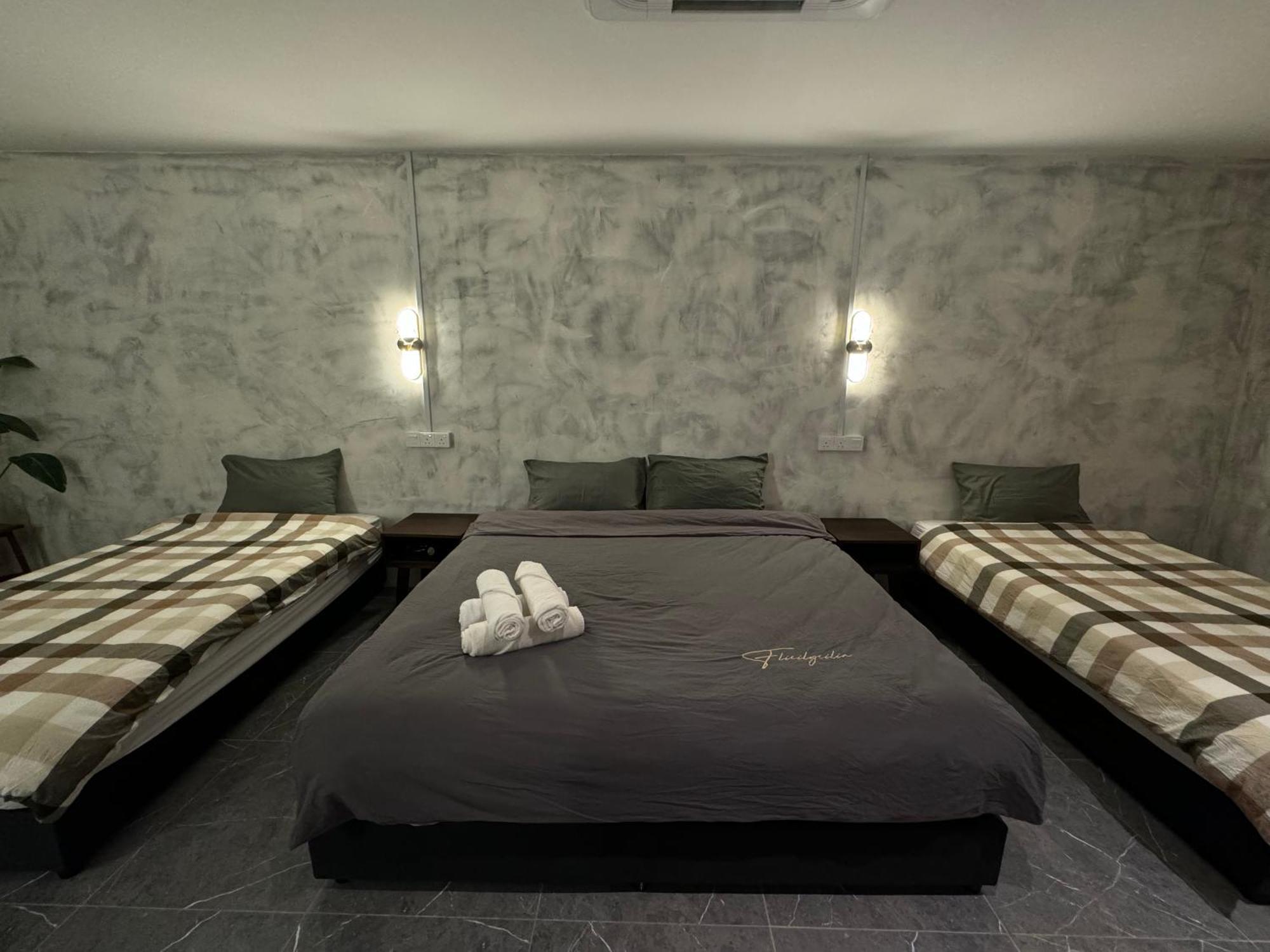 Ipoh Zing Vale - Family & Couple Suite ภายนอก รูปภาพ